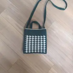 サコッシュ　ポシェット　ミニショルダーバッグ