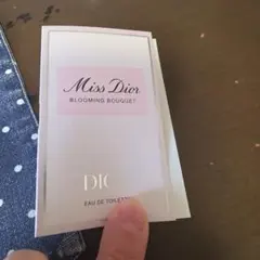 Miss Dior Blooming Bouquet サンプル 1ml