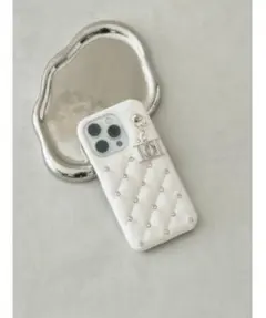 ダーリッチ ホワイト キルティング iPhoneケース