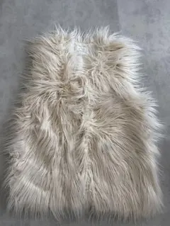 ZARA GIRLS フェイクファーベスト クリーム