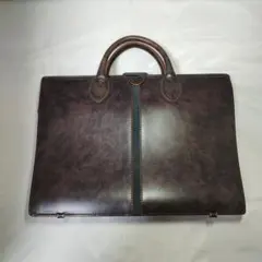 Item thumbnail for item 210c80e3-b9bb-4d1e-8f70-8d8cdadb6ff8