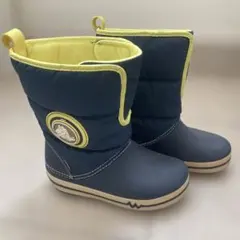 クロックス 光るスノーブーツ