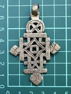 エチオピア製　手作り　エチオピアンクロス　D2 レゲエ　ラスタ　ジャマイカ