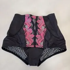 Item thumbnail for item be05be53-2d02-42c7-a82c-1e433a61b08d