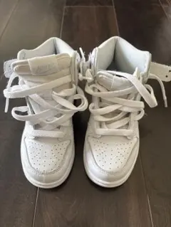 NIKEキッズスニーカー18cm