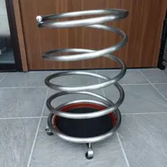おしゃれな傘立て　螺旋