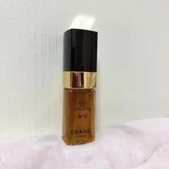 シャネルN°5（ナンバーファイブ）のオードゥ トワレット、スプレータイプ