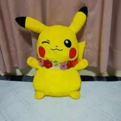 ピカチュウ ぬいぐるみ 花飾り付き イッツデモ - メルカリ