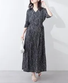 ナチュラルクチュール WEB限定 / レトロ小花ワンピース