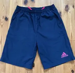 adidas ネイビーショートパンツ 150