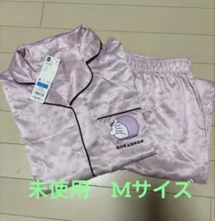 《新品未使用》タグ付き　GU ドラえもん ピンク水玉パジャマ上下セット　長袖