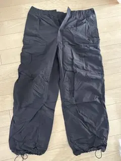 ナイロンパラシュートパンツのサムネイル