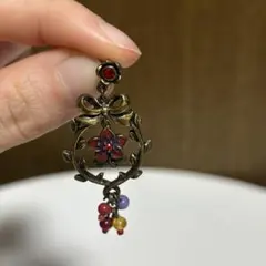 ANNA SUI フラワーモチーフ　ピアス