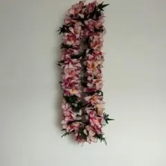 Item thumbnail for item 9481f39b-366a-4b83-9843-efc84b50f87c