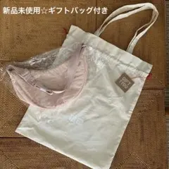 新品・未使用☆UNIQLO ラウンドミニショルダーバッグ ピンクギフトバッグ付き