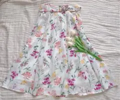 春色スカート　膝丈スカート　花柄スカート