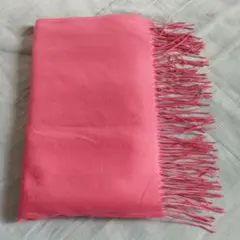 ピンク 大判ストール フリンジ付き　マフラー