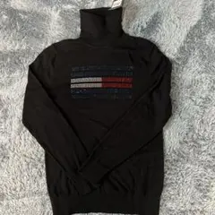 新品　Tommy Hilfiger タートルネック 長袖 ニット ブラック Sのサムネイル