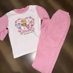 アンパンマン　新品　100㌢　パジャマ　上下セット