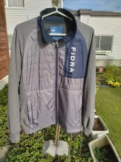 Item thumbnail for item 9cf8ebc4-cdd7-46da-8628-07a22d15bd6f