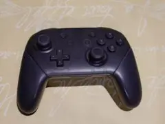 Nintendo Switch Pro Controller、プロコン