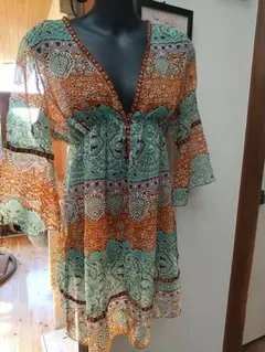 オレンジ・グリーンの五分袖チュニック Lサイズ