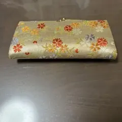 Item thumbnail for item c2c898a8-2b26-4646-89e3-bb92227caf9d