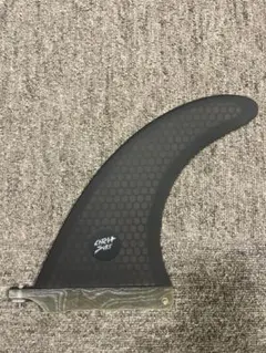 OCEAN + EARTH WHIP TWIN FIN デュアルタブ¥11800 OCEAN + EARTH WHIP TWIN FIN デュアルタブ¥11800 - メルカリ