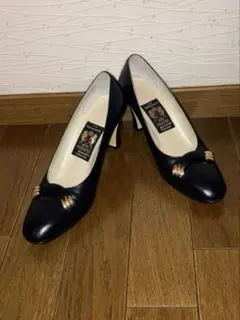 ミハマ　パンプス 24cmのサムネイル