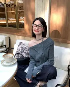 グレー オフショルダー ニットセーター S/M