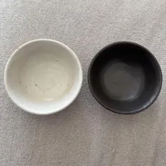 陶器製 食器　 2個セット 白黒のサムネイル