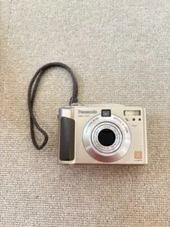 Panasonic DMC-LC33 動作確認済み 乾電池付き デジカメ - メルカリ