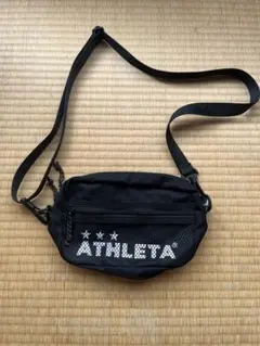 ATHLETA ショルダーバッグ ブラックのサムネイル