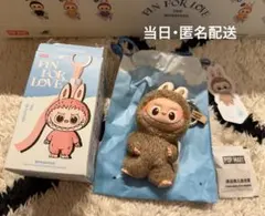 【正規品】LABUBU PIN FOR LOVE ラブブ イニシャル ＆
