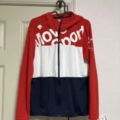 美品 デサント フード付きジャケットのサムネイル