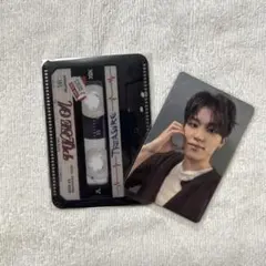 Item thumbnail for item de3d83f4-e0c3-48db-bacb-d11ed8f363b4