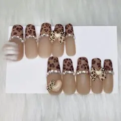 【現品】 ネイルチップ マット 茶色 ヒョウ柄 ハート リボン フレンチ