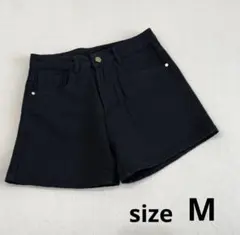 ショートパンツ ブラック レディース　　　　Mサイズ