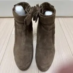 ジルスチュアート　ブラウン スエード リボン付きブーツ