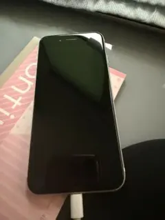 Apple iPhone SE (第2世代) ホワイト