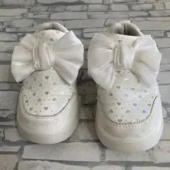 ⭐︎ リボン付きホワイトベビーシューズ