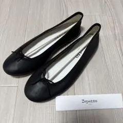 極美品☆repetto CUIR VERITABLE レザー　黒　37のサムネイル