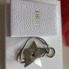Dior シルバー星型キーホルダー