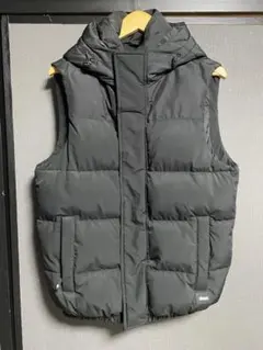 zara ダウンベスト dnwr ブラック