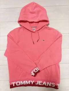 TOMMY JEANS トミージーンズ ロゴ パーカー ピンク Mサイズのサムネイル