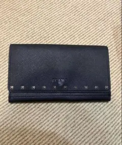BEAMS 長財布 スタッズ ブラックのサムネイル