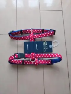 スリーアローズ　犬用ハーネス 星柄 レッドのサムネイル