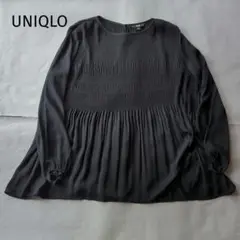 【美品】UNIQLO　シャーリングデザイン　ブラウス　黒　L
