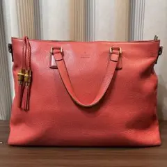 GUCCI レザー　ショルダーバッグ　ハンドバッグ　ビジネスバッグ　旅行用バッグ