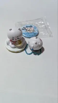 ちいかわキーホルダーと缶バッジセット
